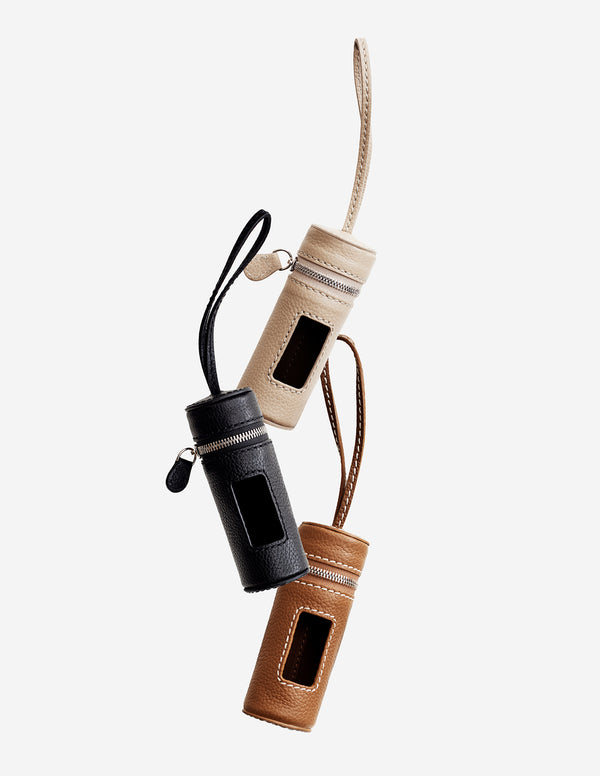 PAGERIE-PDP-The-Sahara-Collection-Accessories-The-Pochette-Luxury-Waste-Bag-Holder-Sand-05-FINAL_600x.jpg